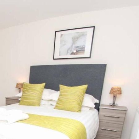 No12-Luxe Living Guest Apartment- 1 Bed-Garden-Private Parking-Wifi-Beach-City Суонси Экстерьер фото